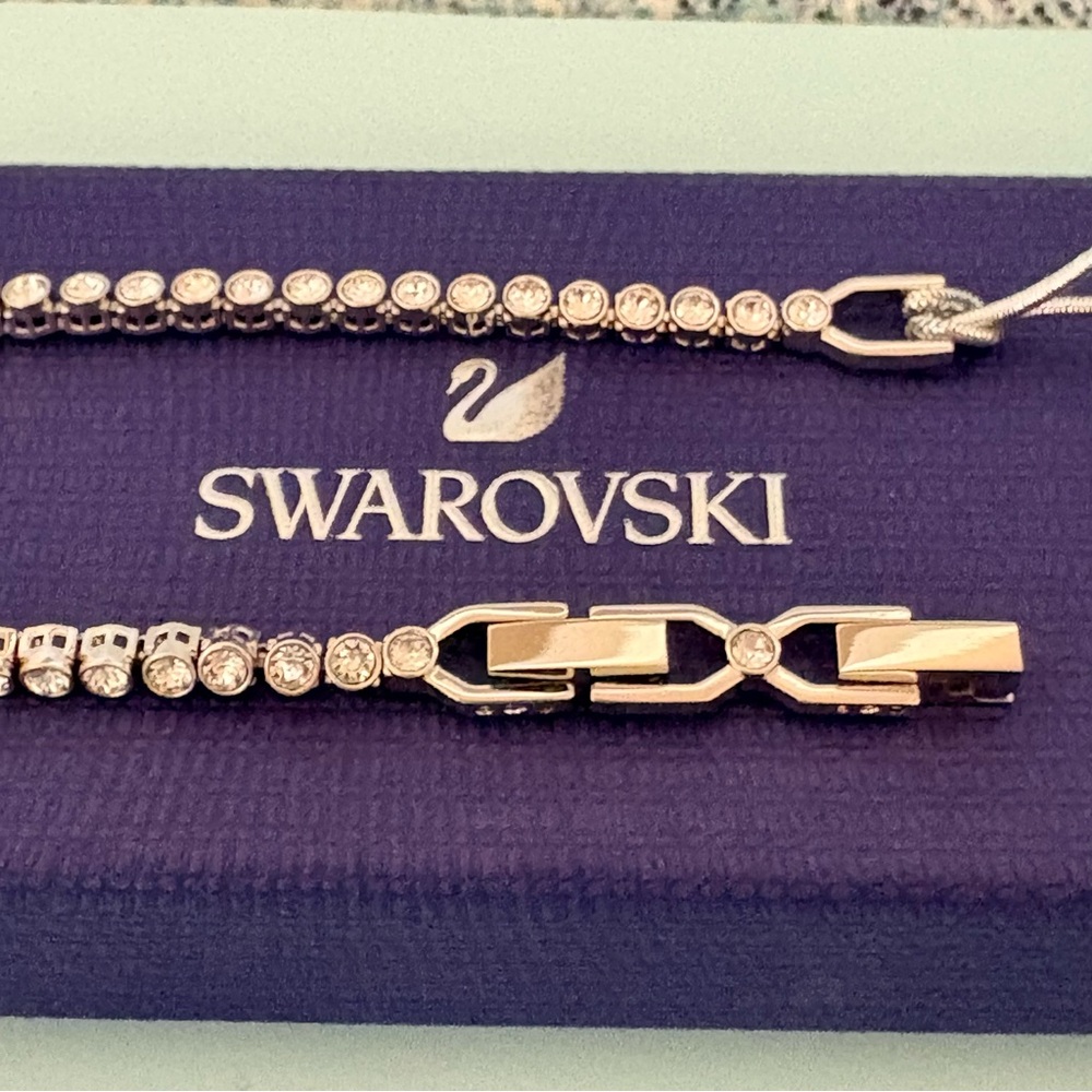 NWT Authentic Stamped Swarovski Imber Emily White Crystals Tennis Bracelet - Picture 8 of 14
